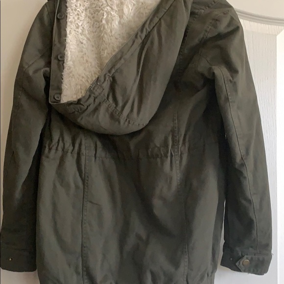 MACYS utility jacket - Picture 3 of 3
